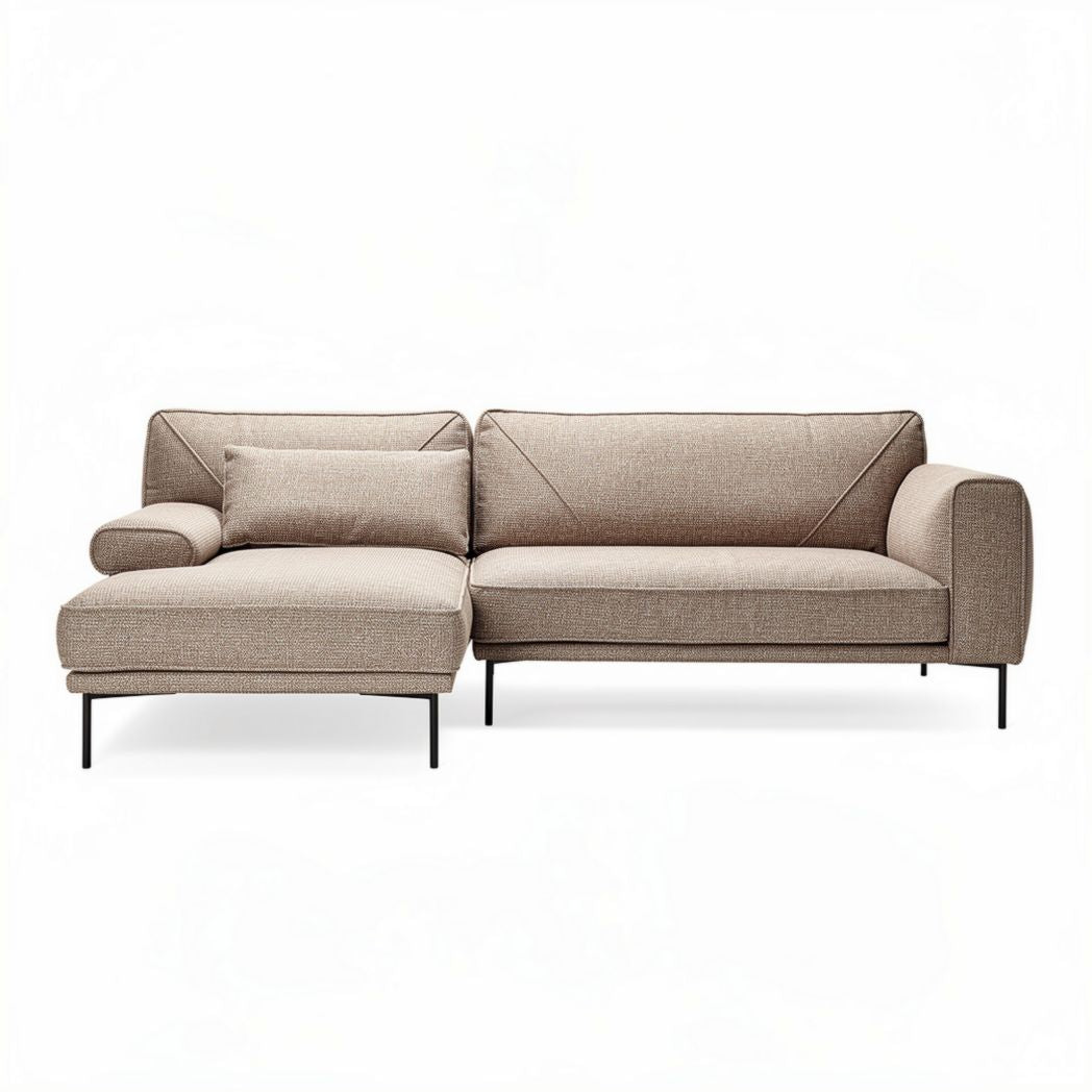Sectional sofa in light brown fabric with metal legs and pillow 200 x 90 x 85cm